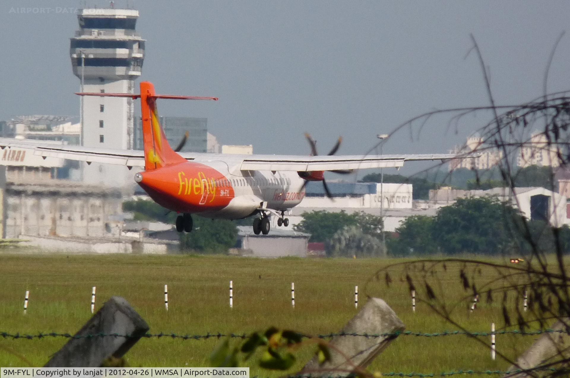 9M-FYL, 2011 ATR 72-212A C/N 948, Very high and late touch down