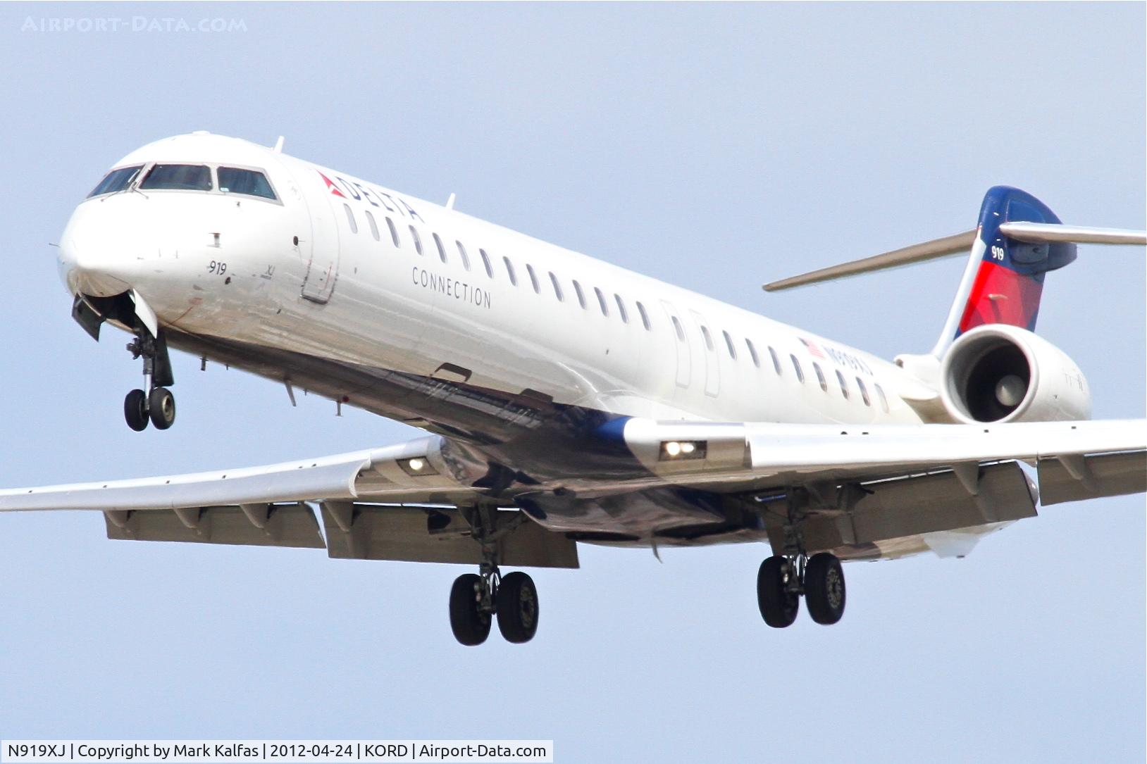 N919XJ, 2008 Bombardier CRJ-900ER (CL-600-2D24) C/N 15163, Pinnacle Airlines/Delta Connection Bombardier CL600-2D24, FLG3383 arriving from KSLC, RWY 28 approach KORD.
