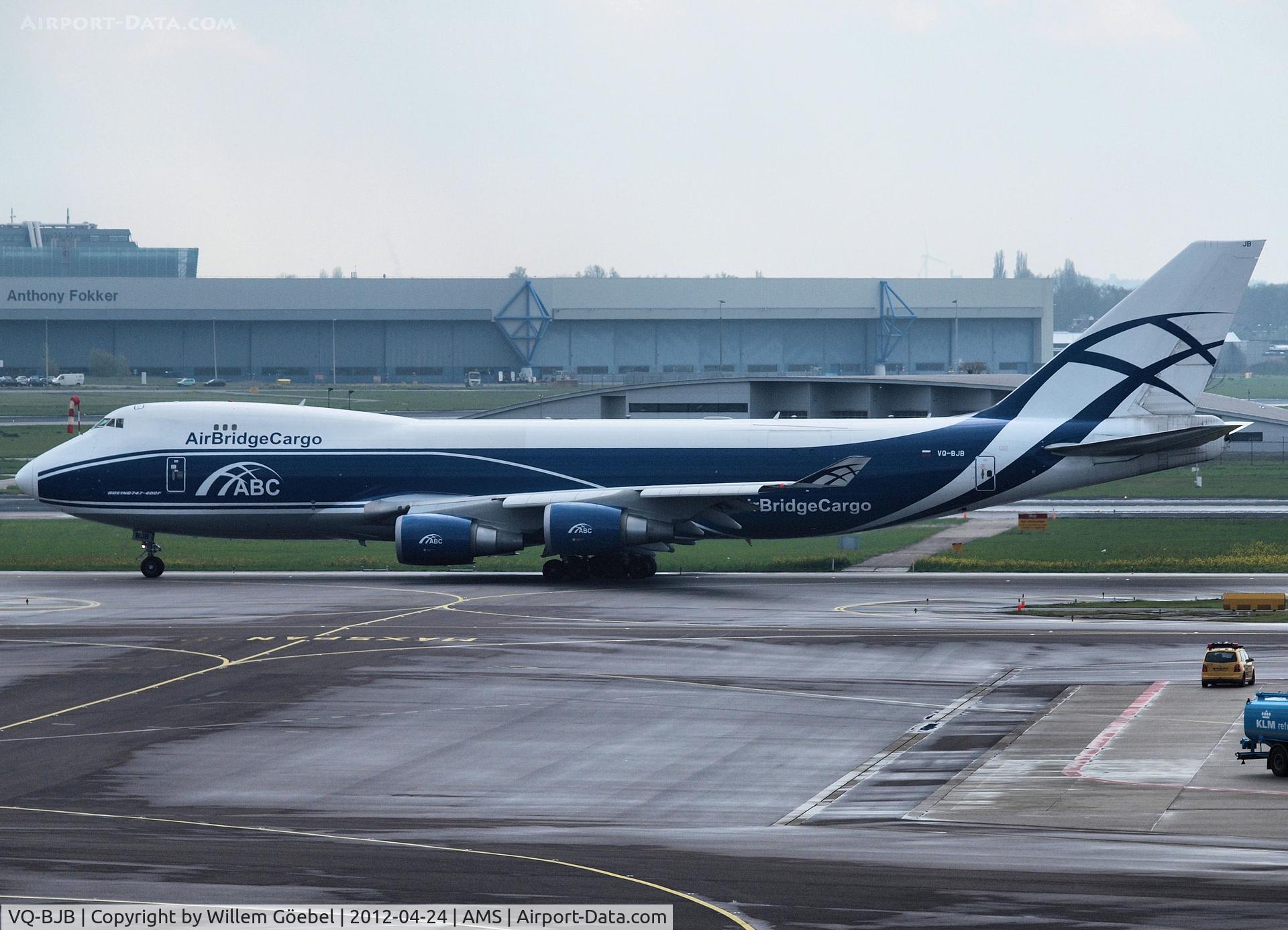 VQ-BJB, 2004 Boeing 747-446F C/N 33749, Taxi to the runway of Schiphol Airport