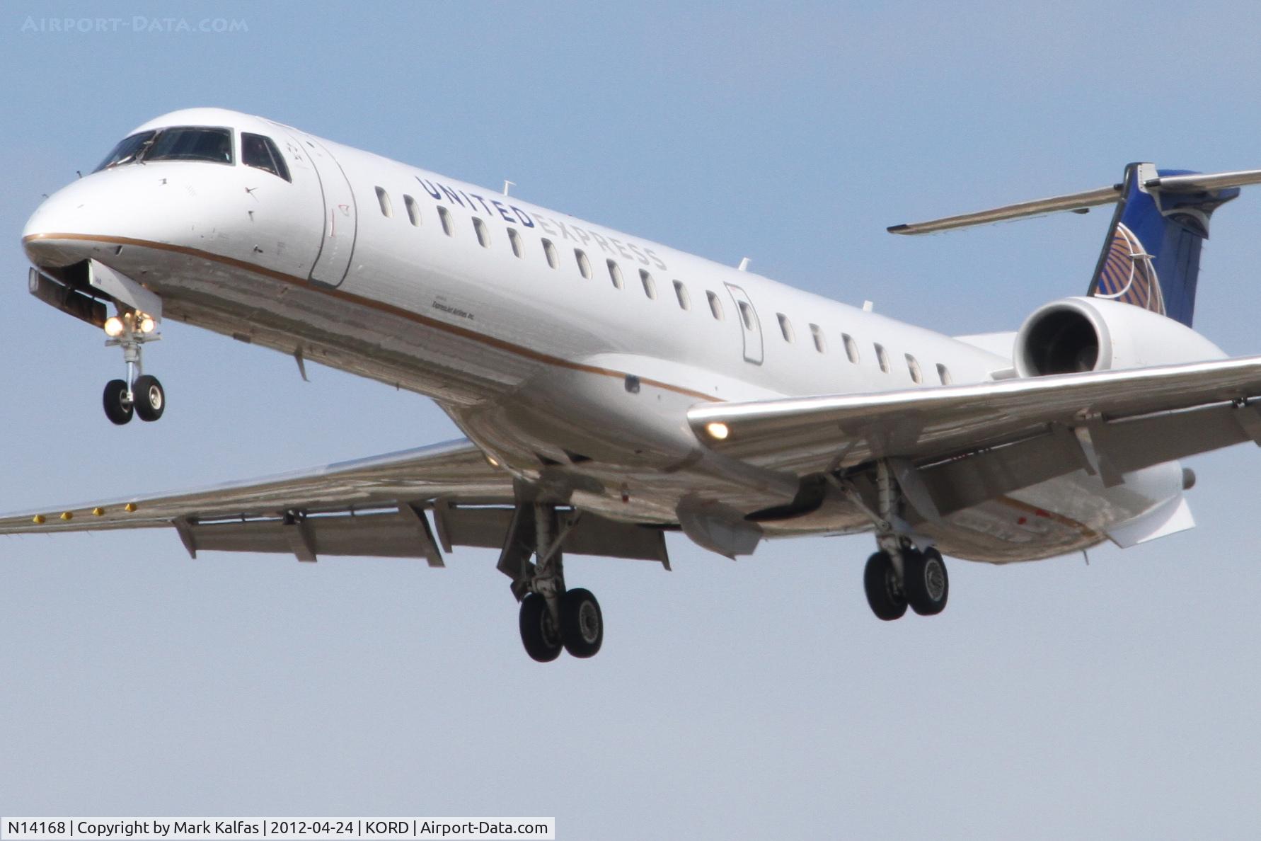 N14168, 2004 Embraer ERJ-145XR (EMB-145XR) C/N 14500840, ExpressJet/United Express Embraer EMB-145XR, ASQ6063 arriving from Peoria Intl./KPIA, RWY 28 approach KORD.