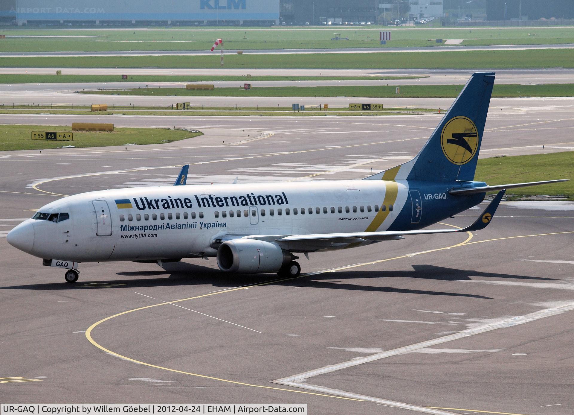 UR-GAQ, 1997 Boeing 737-33R C/N 28869, Taxi to the gate of Schiphol Airport