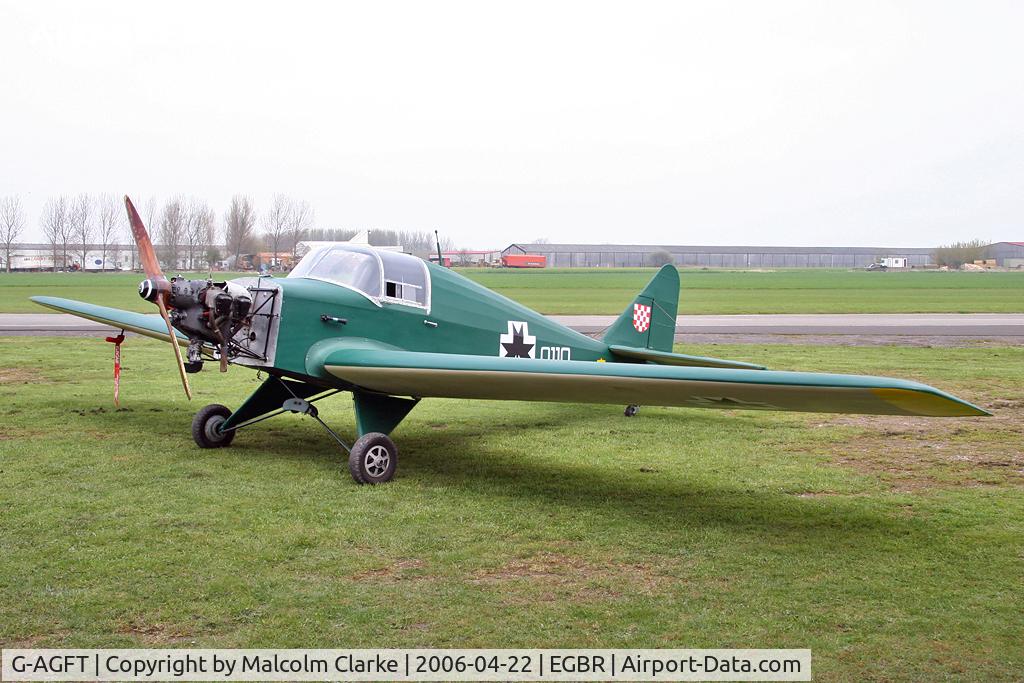 G-AGFT, 1941 Avia (Lombardi) FL3 C/N 176, Avia-Lombardi FL3, Breighton Airfield UK, April 2006.