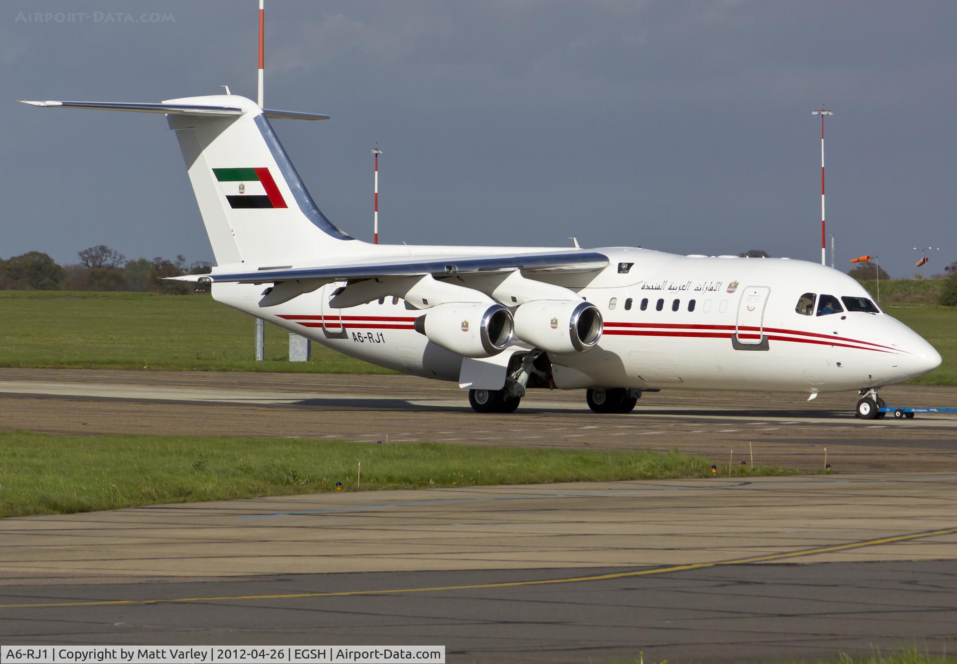 A6-RJ1, 1998 British Aerospace Avro 146-RJ85A C/N E2323, Being towed to KLM Engineering.