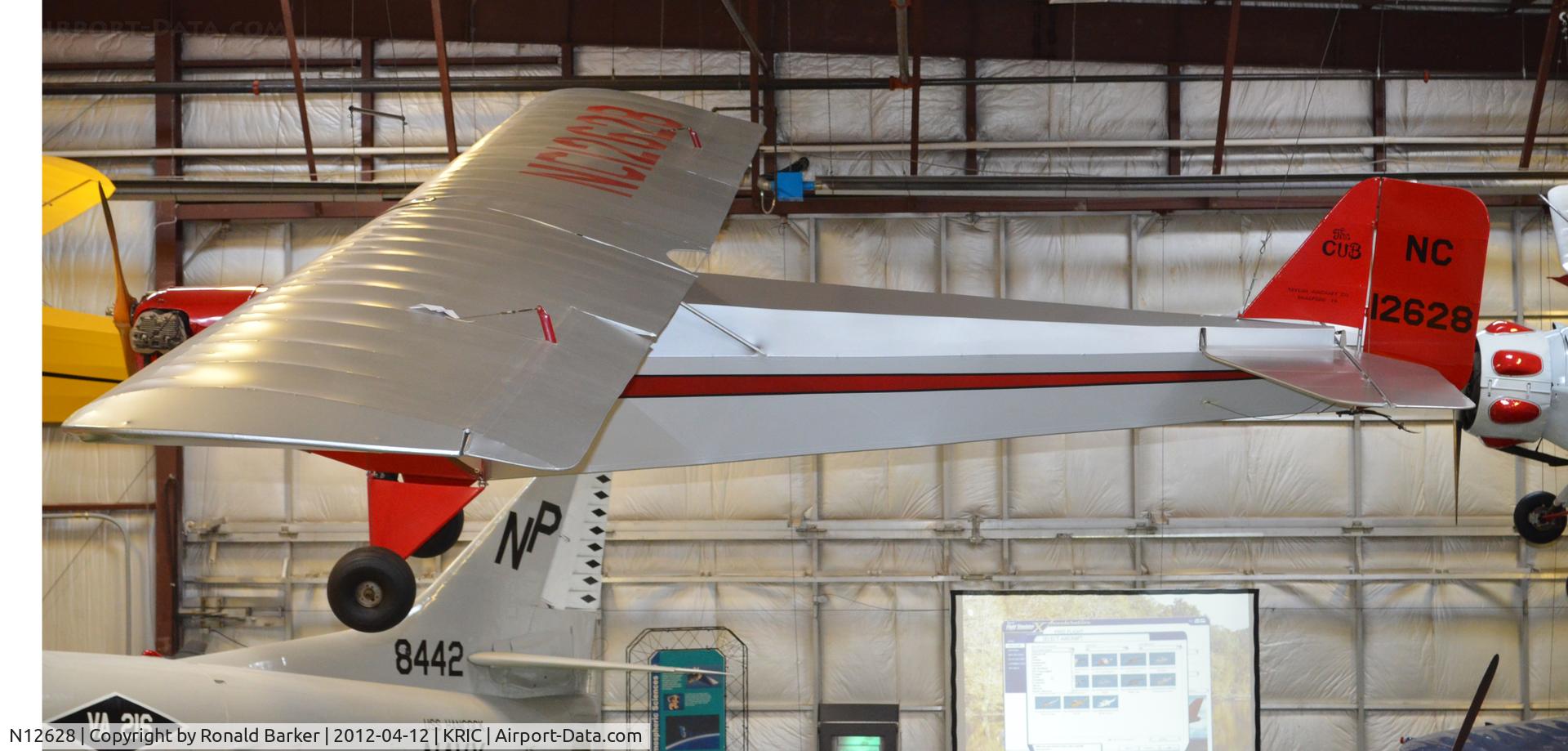 N12628, 1932 Taylor E-2 C/N 33, VA Aviation Museum