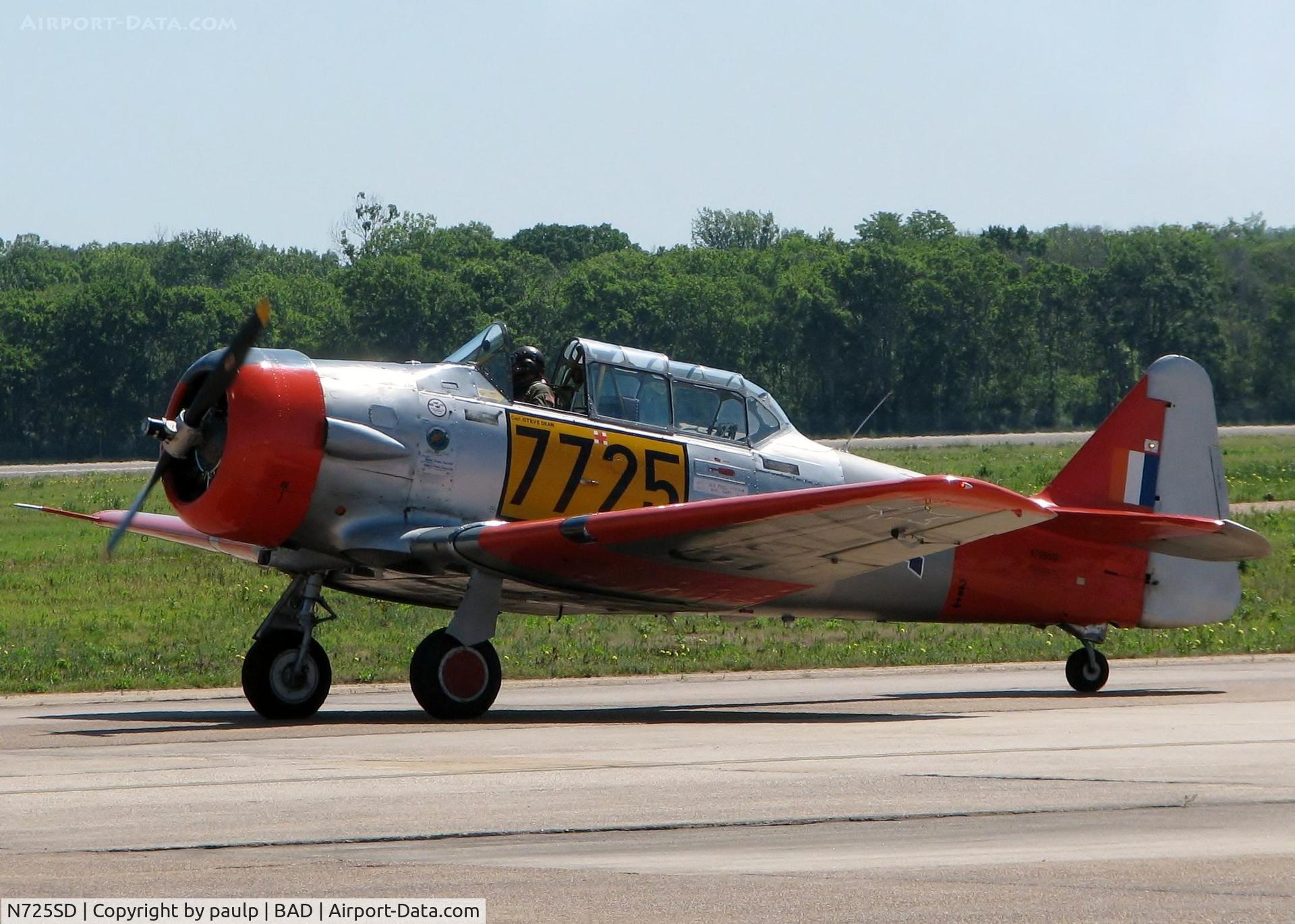 N725SD, 1953 North American T-6G Texan C/N SA-070, At Barksdale Air Force Base.