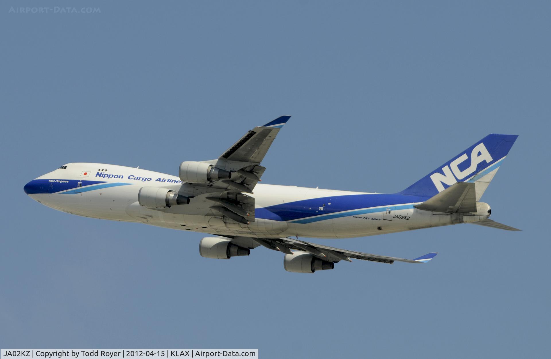 JA02KZ, 2005 Boeing 747-481F (SCD) C/N 34017, Departing LAX on 25R