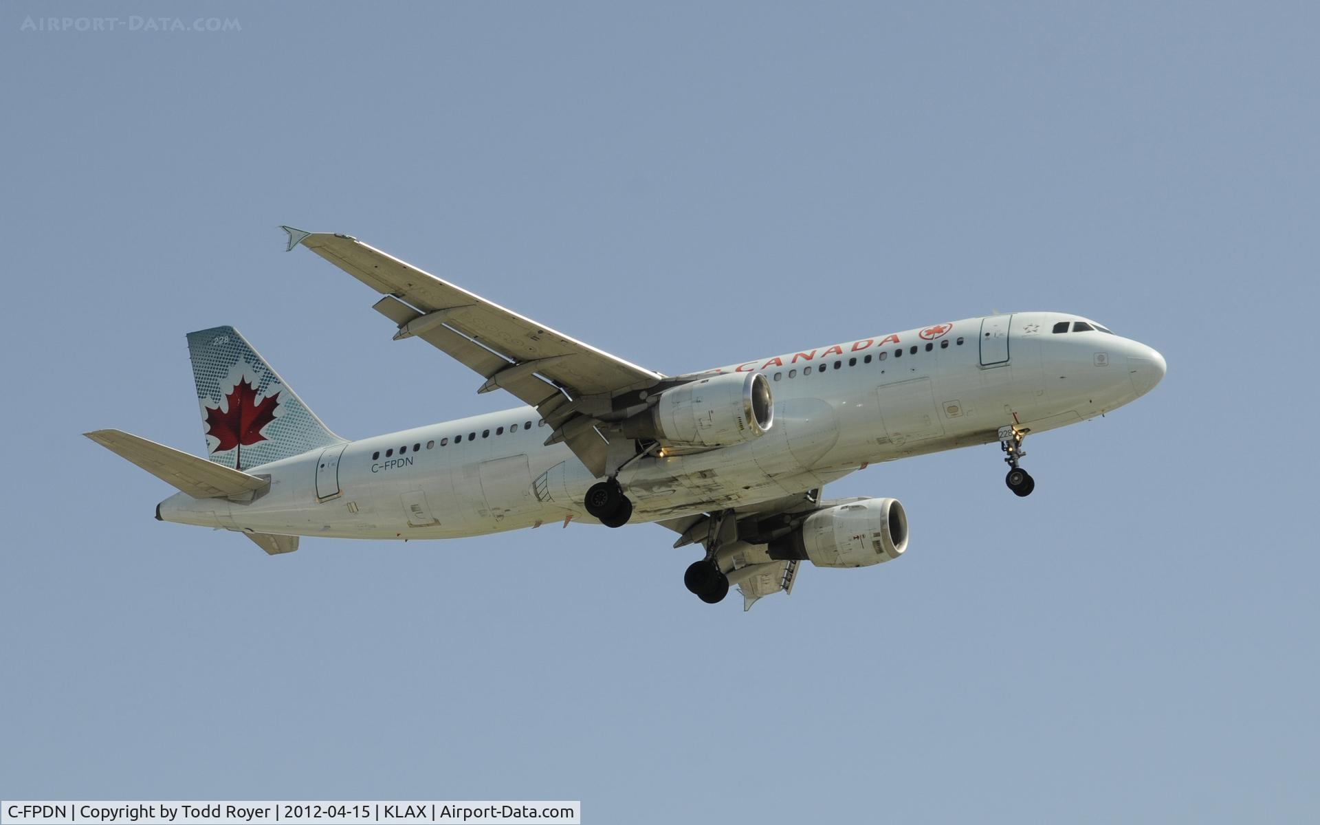 C-FPDN, 1992 Airbus A320-211 C/N 341, Arriving at LAX on 25R
