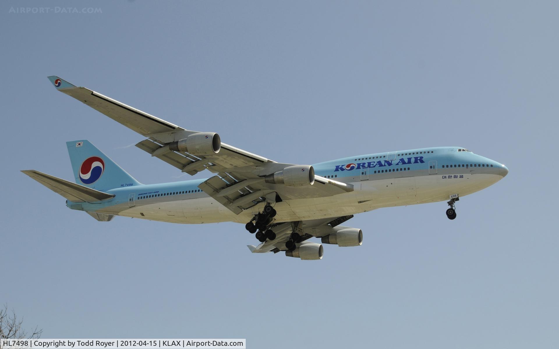 HL7498, 1996 Boeing 747-4B5 C/N 26402, Arriving at LAX on 24R
