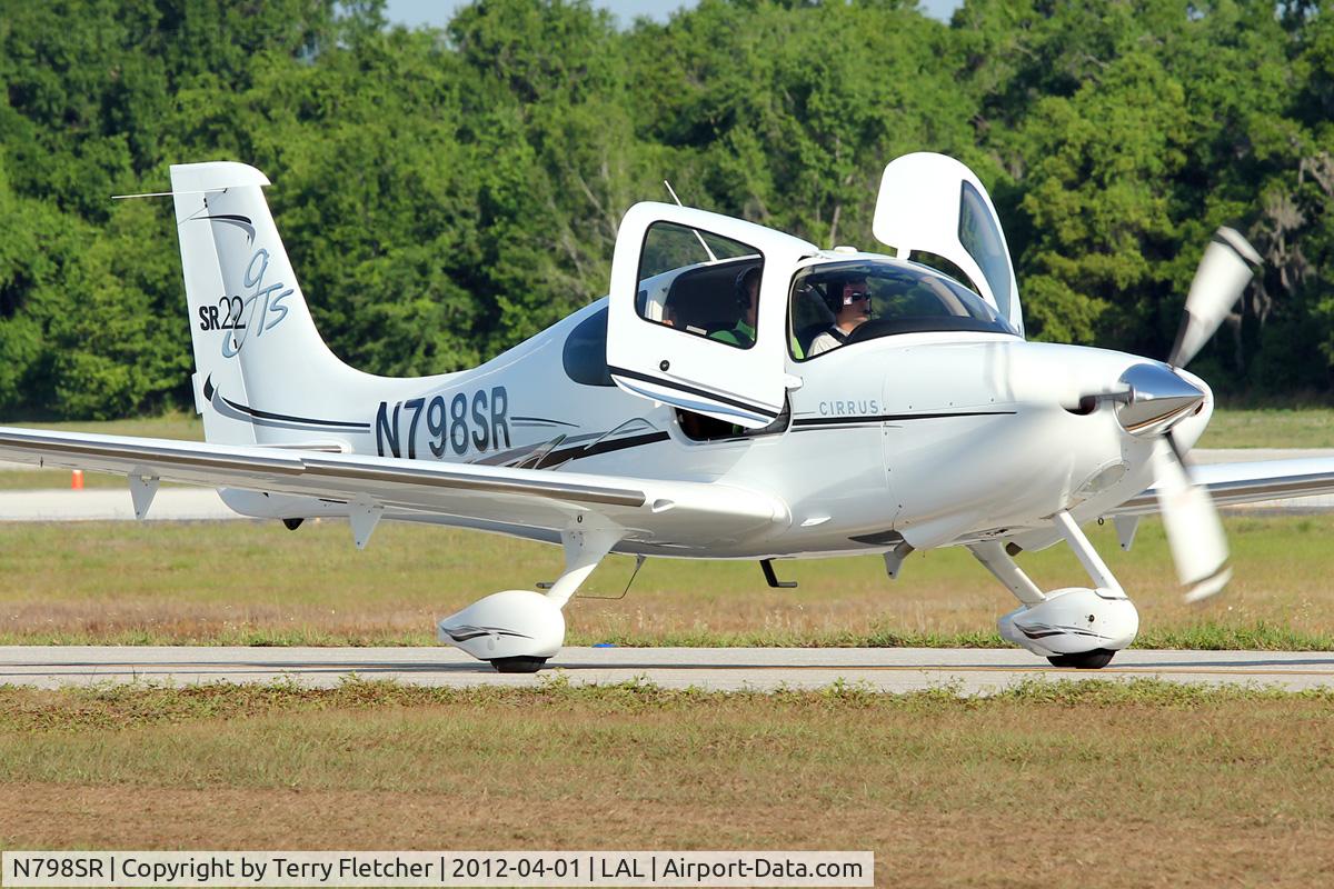 N798SR, 2006 Cirrus SR22 C/N 2140, At 2012 Sun N Fun