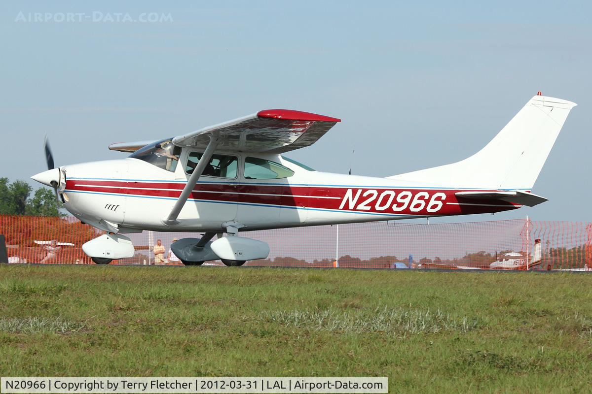 N20966, 1972 Cessna 182P Skylane C/N 18261327, At 2012 Sun N Fun