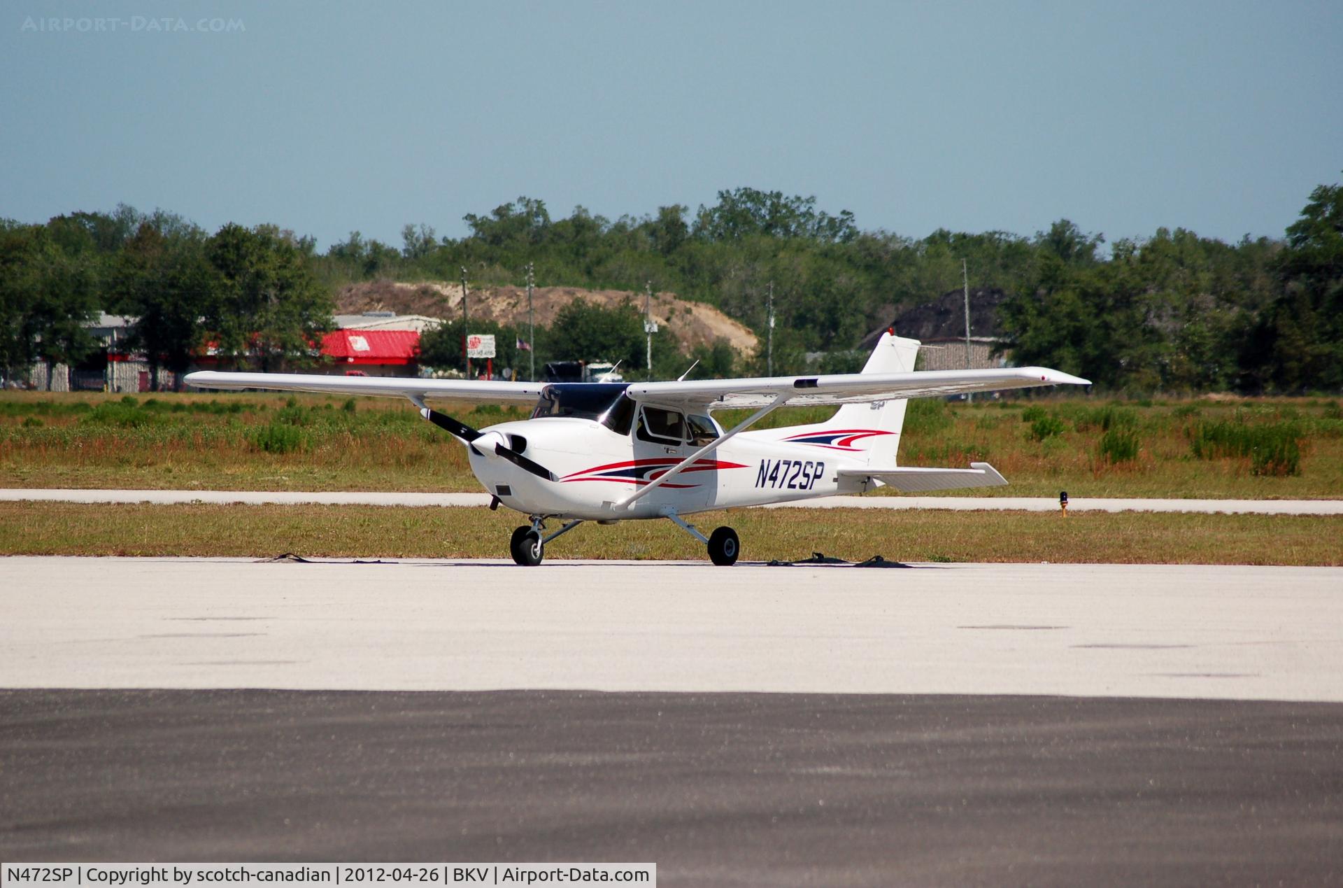 N472SP, 1998 Cessna 172S C/N 172S8017, 1998 Cessna 172S N472SP at Hernando County Airport, Brooksville, FL