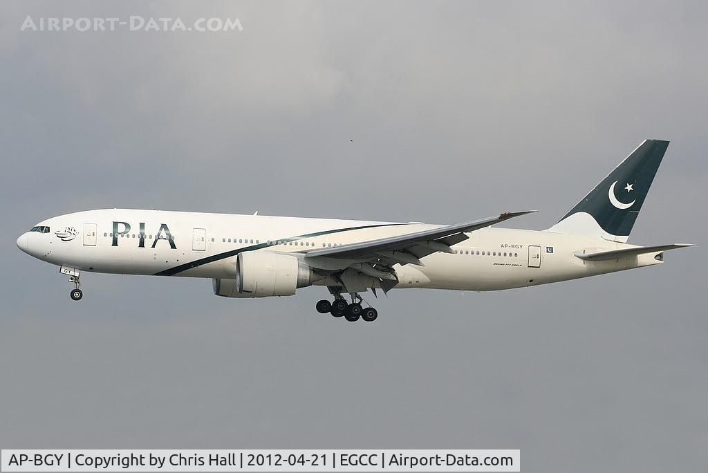 AP-BGY, 2005 Boeing 777-240/LR C/N 33781, PIA Pakistan International Airlines