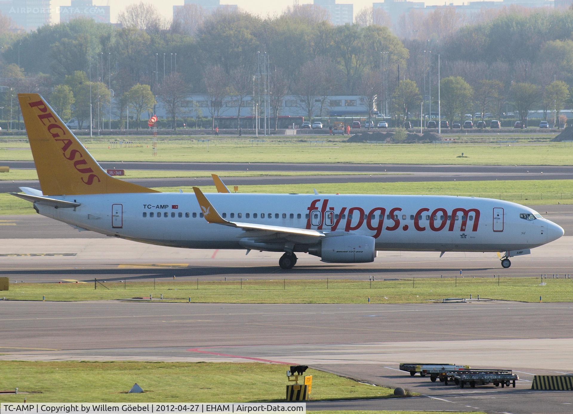 TC-AMP, 2011 Boeing 737-82R C/N 40723, Taxi to the gate of Amsterdam Airport