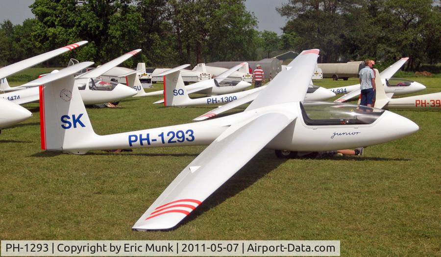 PH-1293, PZL-Bielsko SZD-51-1 Junior C/N 511.A.03.002, pzl-51 Junior at the SOD