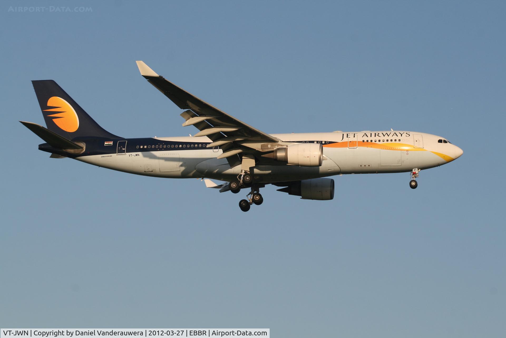 VT-JWN, 2008 Airbus A330-202 C/N 932, Arrival of flight 9W226 to RWY 02
