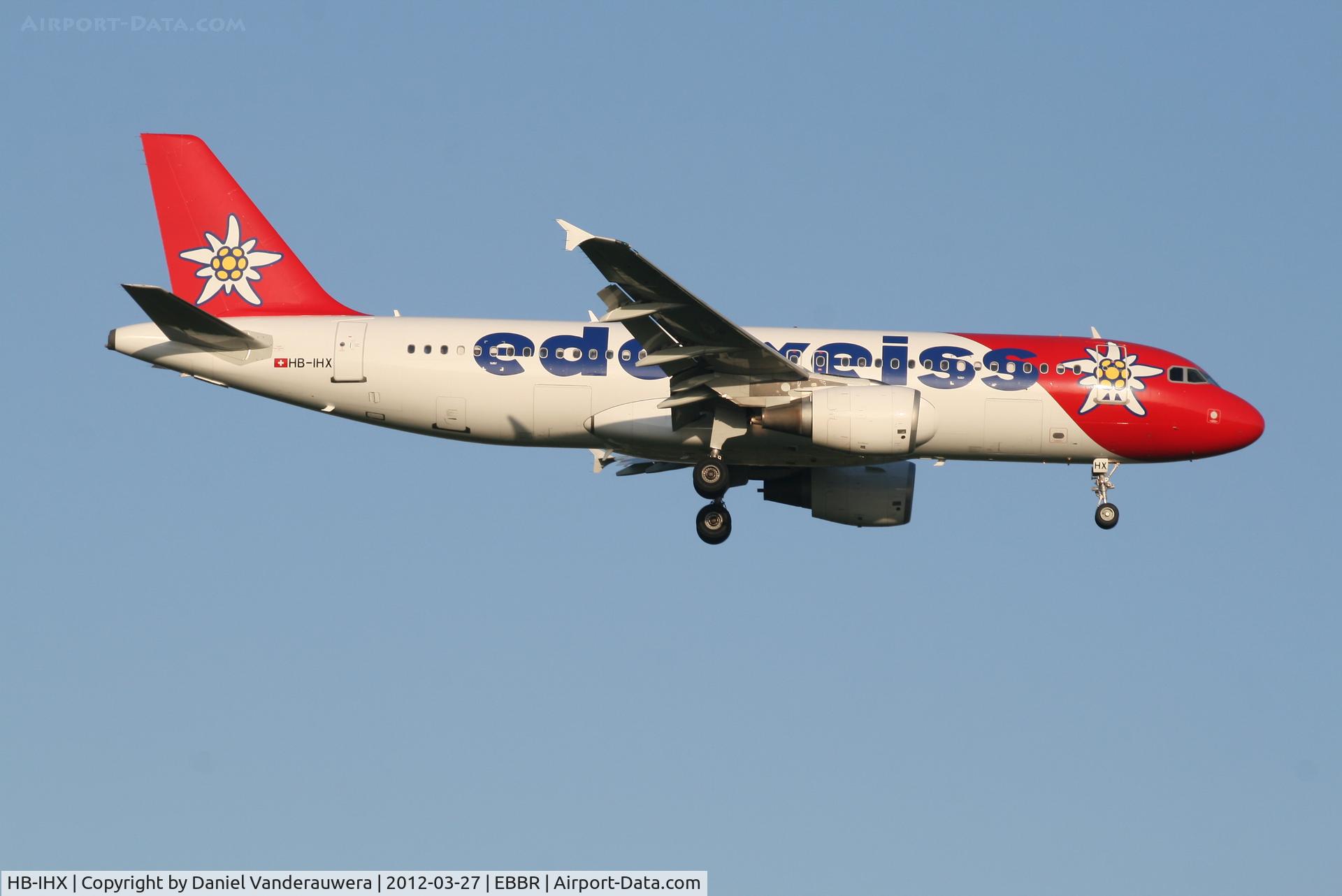HB-IHX, 1998 Airbus A320-214 C/N 0942, Arrival of flight LX786 to RWY 02