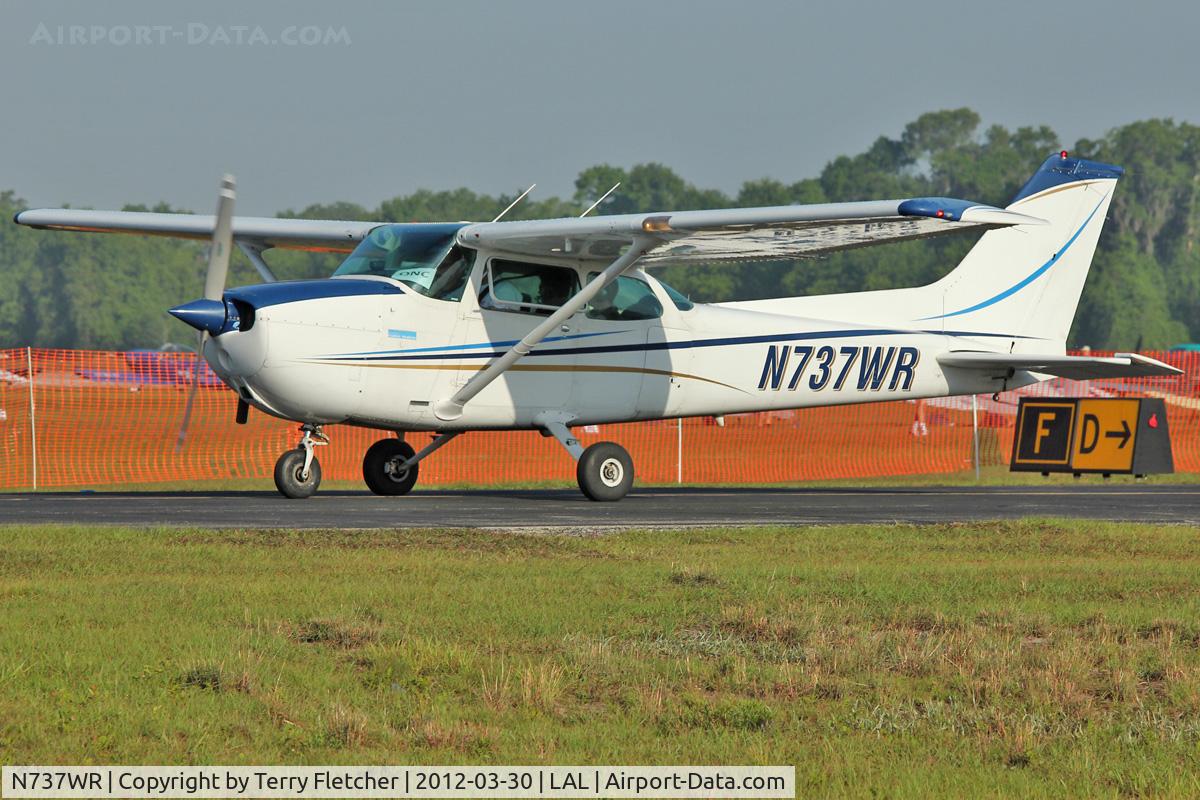 N737WR, 1977 Cessna 172N C/N 17269735, At 2012 Sun N Fun