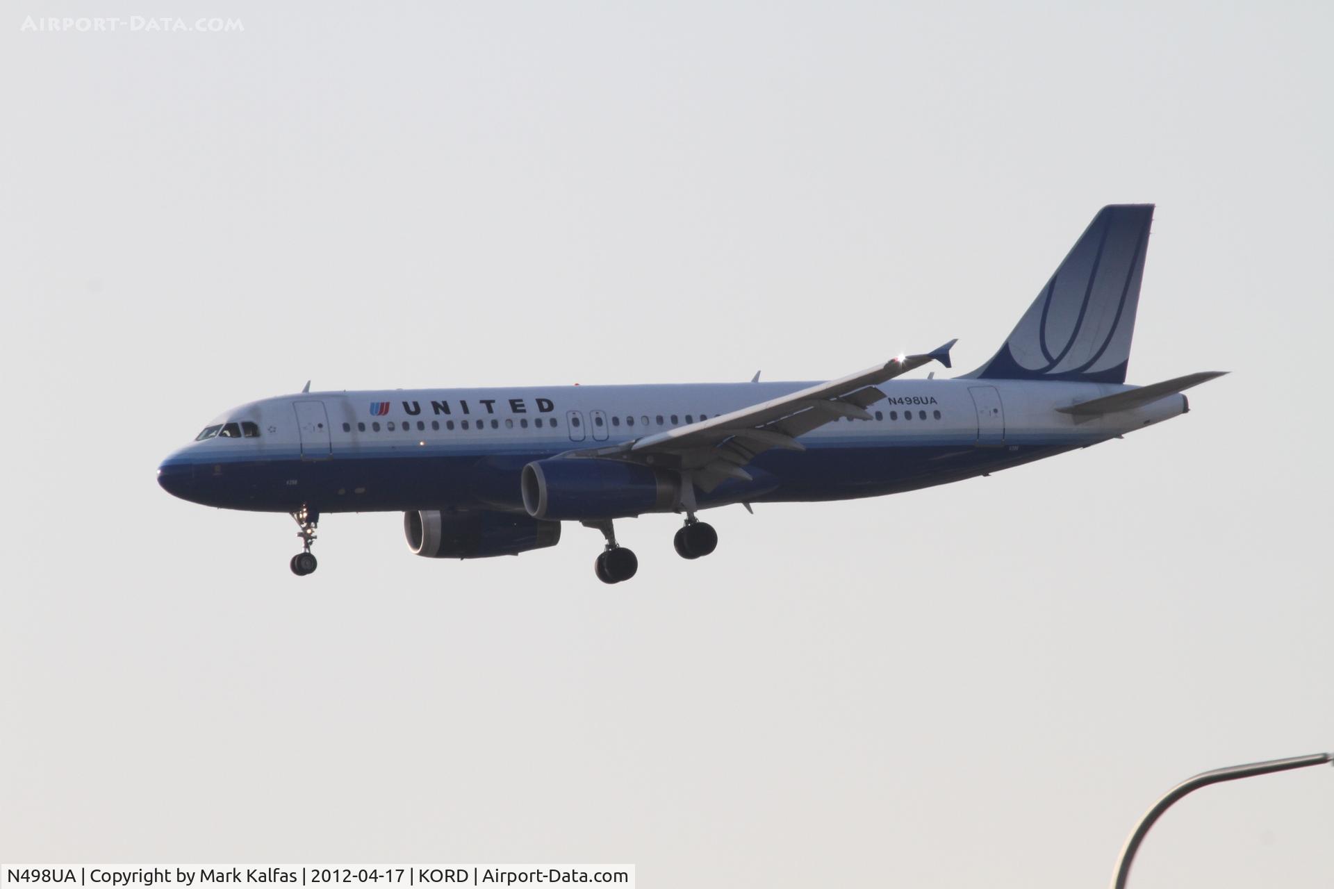 N498UA, 2002 Airbus A320-232 C/N 1865, United Airlines Airbus A320-232, UAL689 arriving from KLGA, RWY 22L approach KORD.