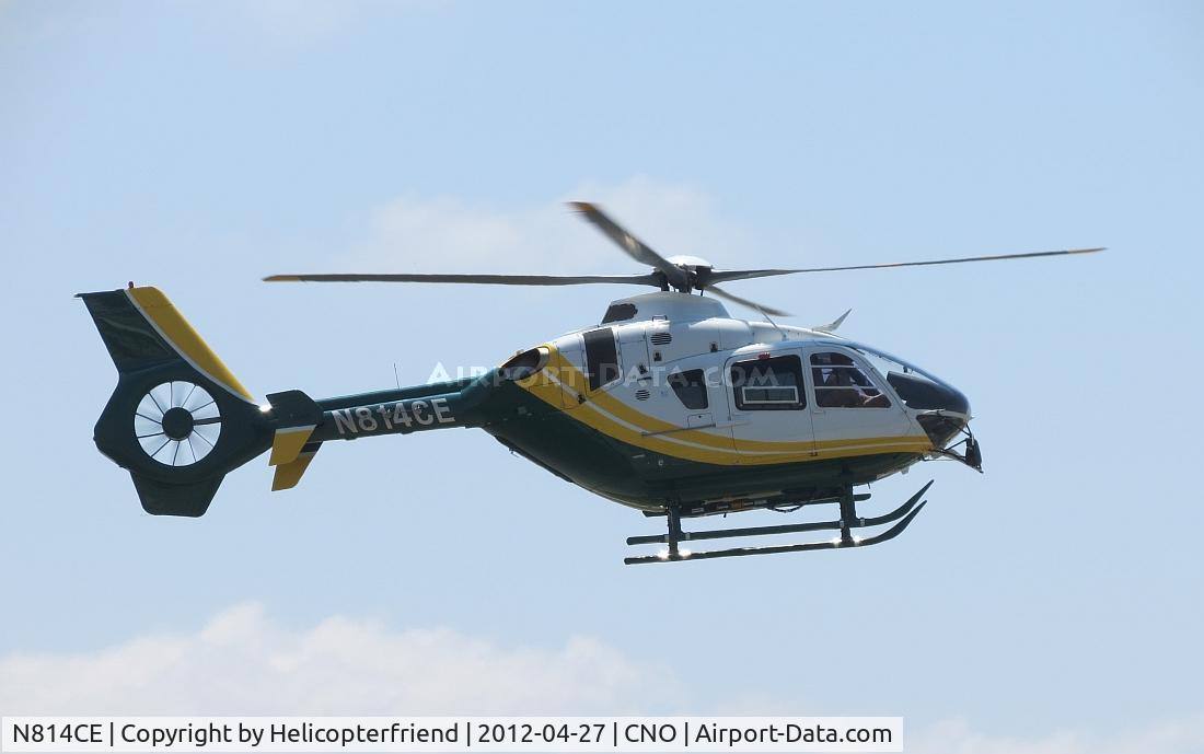 N814CE, 2007 Eurocopter EC-135P-2+ C/N 0623, Turning westbound and approaching the hanger
