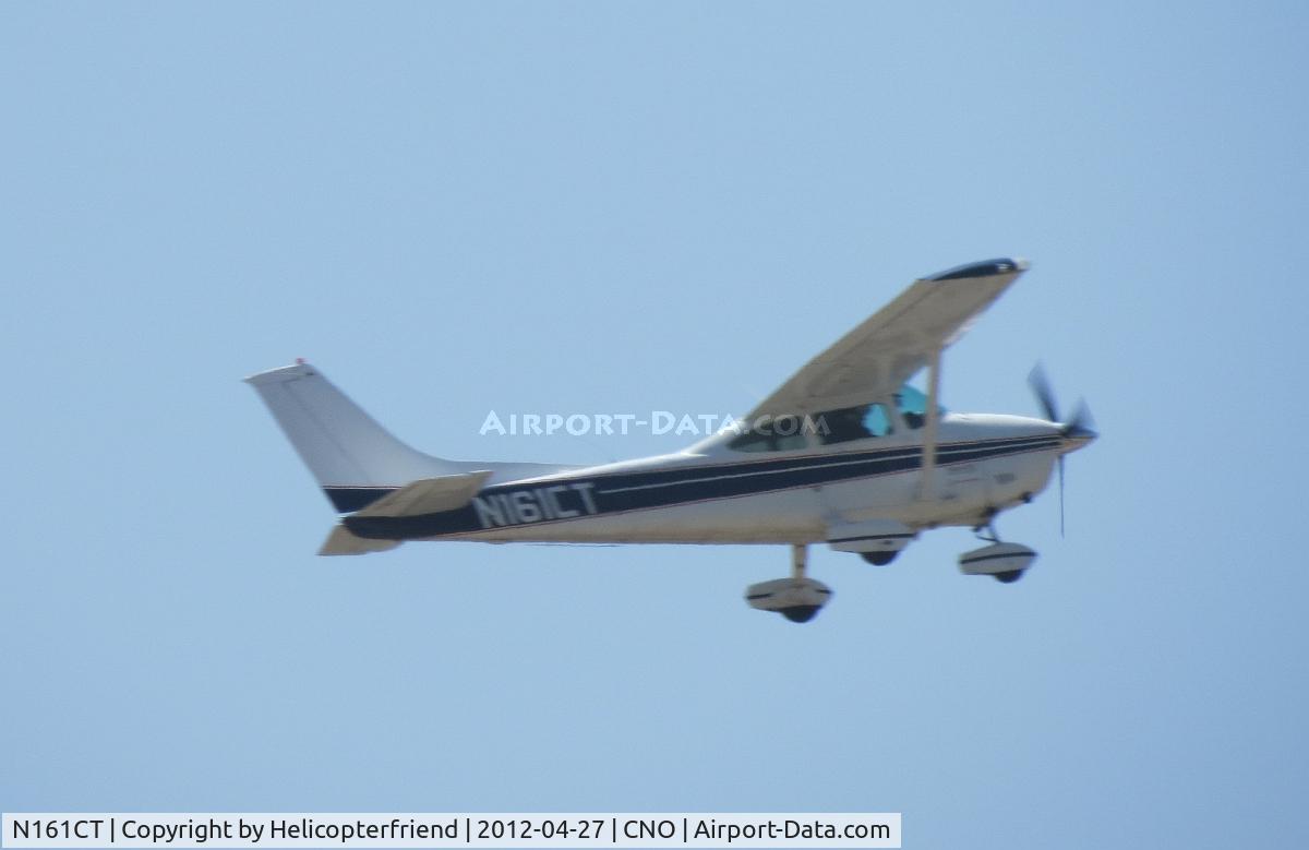 N161CT, 1984 Cessna 182R Skylane C/N 18268414, Airbourne and westbound