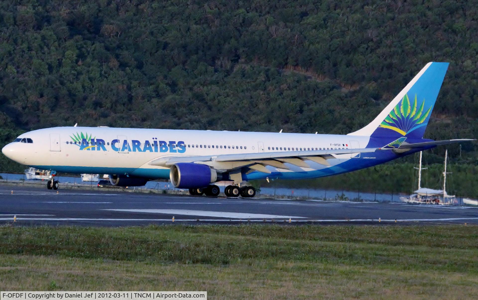 F-OFDF, 1999 Airbus A330-223 C/N 253, F-OFDF