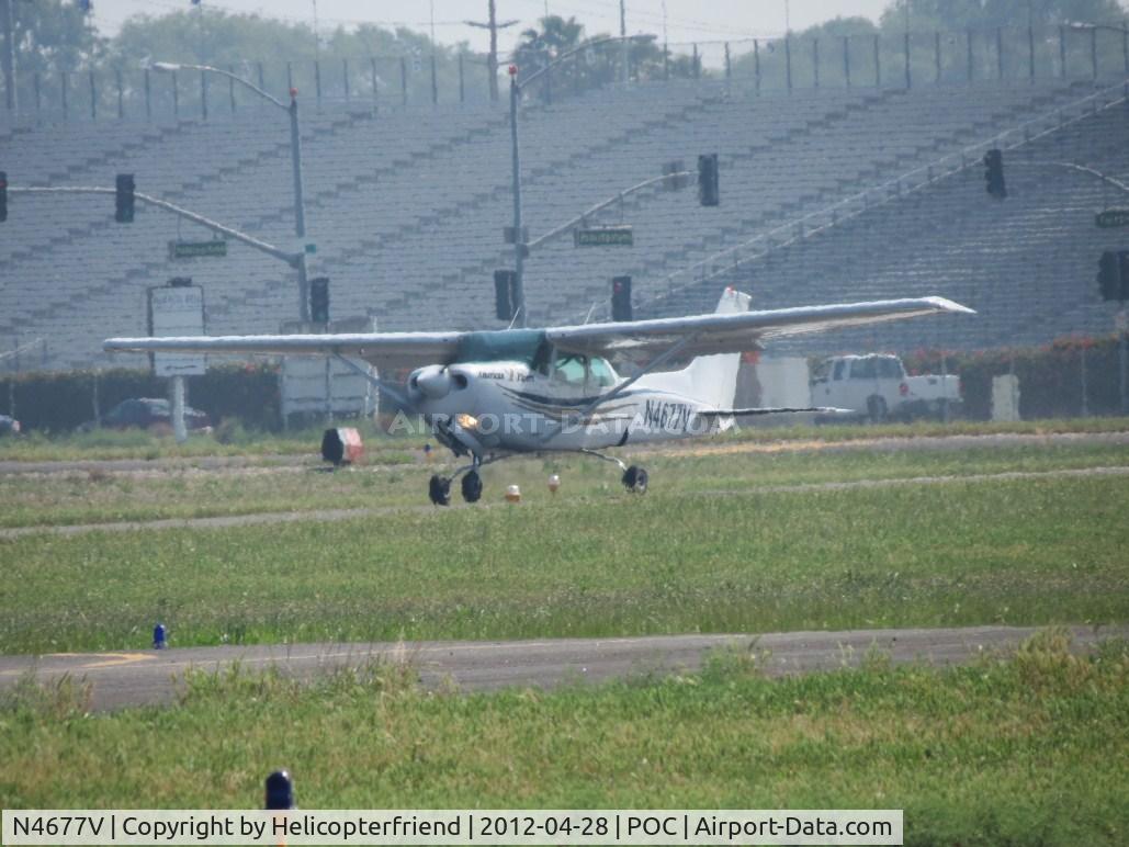 N4677V, 1980 Cessna 172RG Cutlass RG C/N 172RG0224, Starting take off roll on 26L