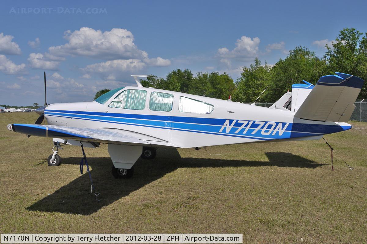 N7170N, 1968 Beech V35A Bonanza C/N D-8696, At Zephyrhills Municipal Airport, Florida