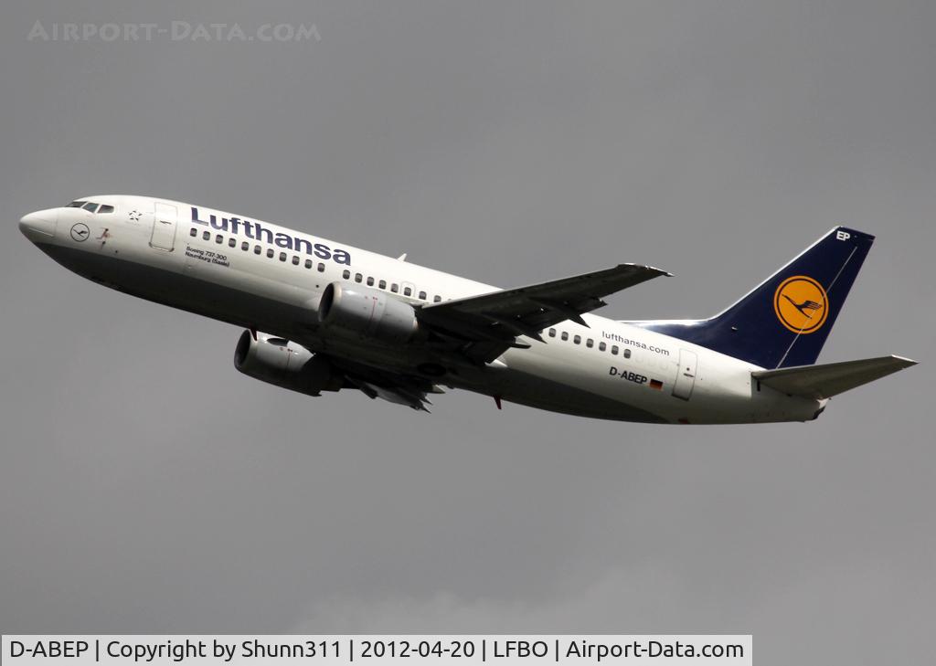 D-ABEP, 1992 Boeing 737-330 C/N 26430, Taking off...