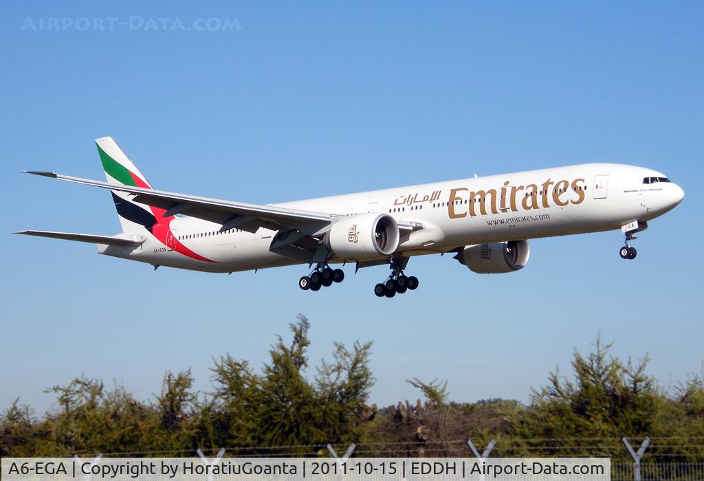 A6-EGA, 2010 Boeing 777-31H/ER C/N 38984, Landing on runway 15