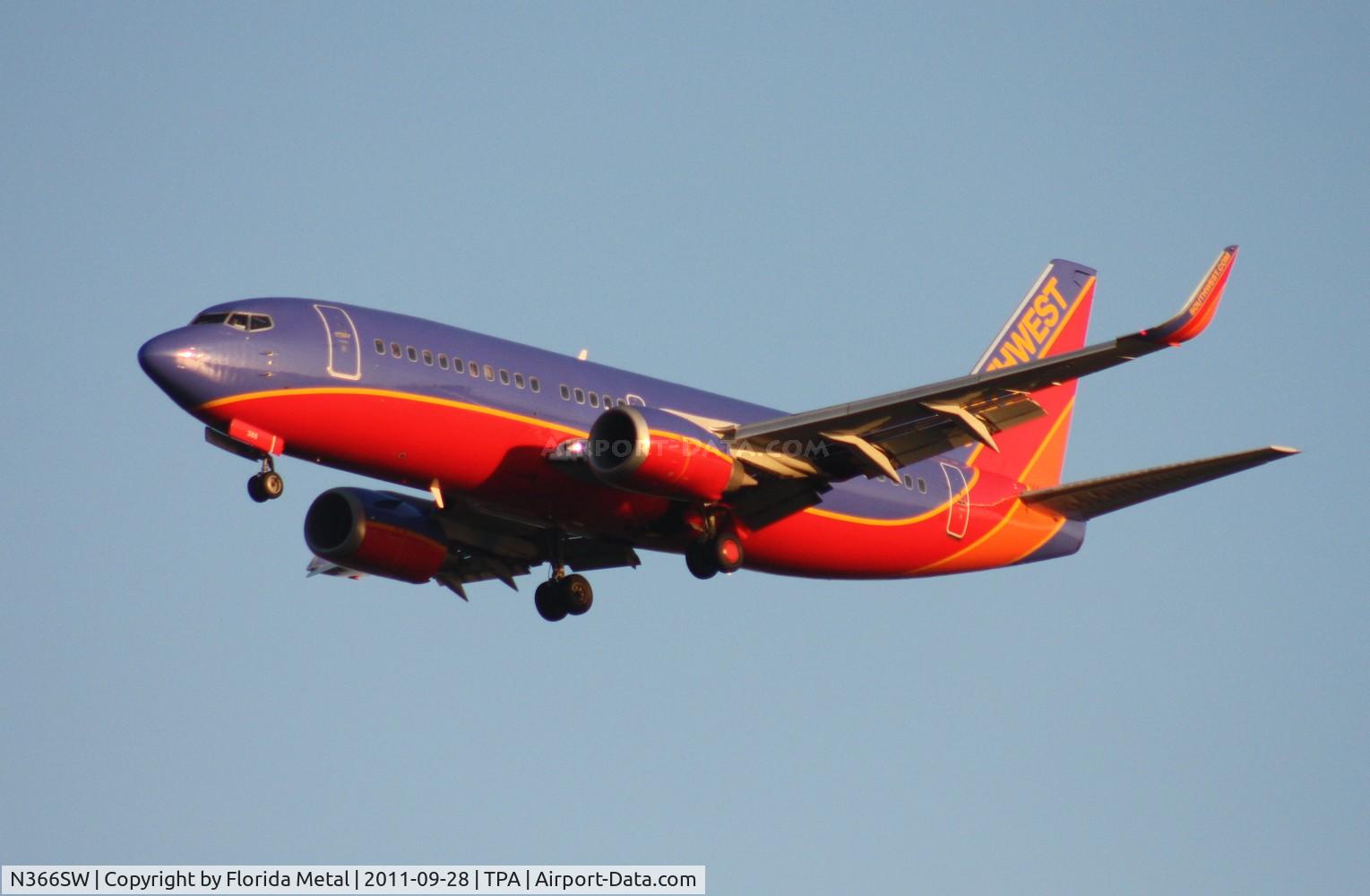 N366SW, 1993 Boeing 737-3H4 C/N 26577, Southwest 737