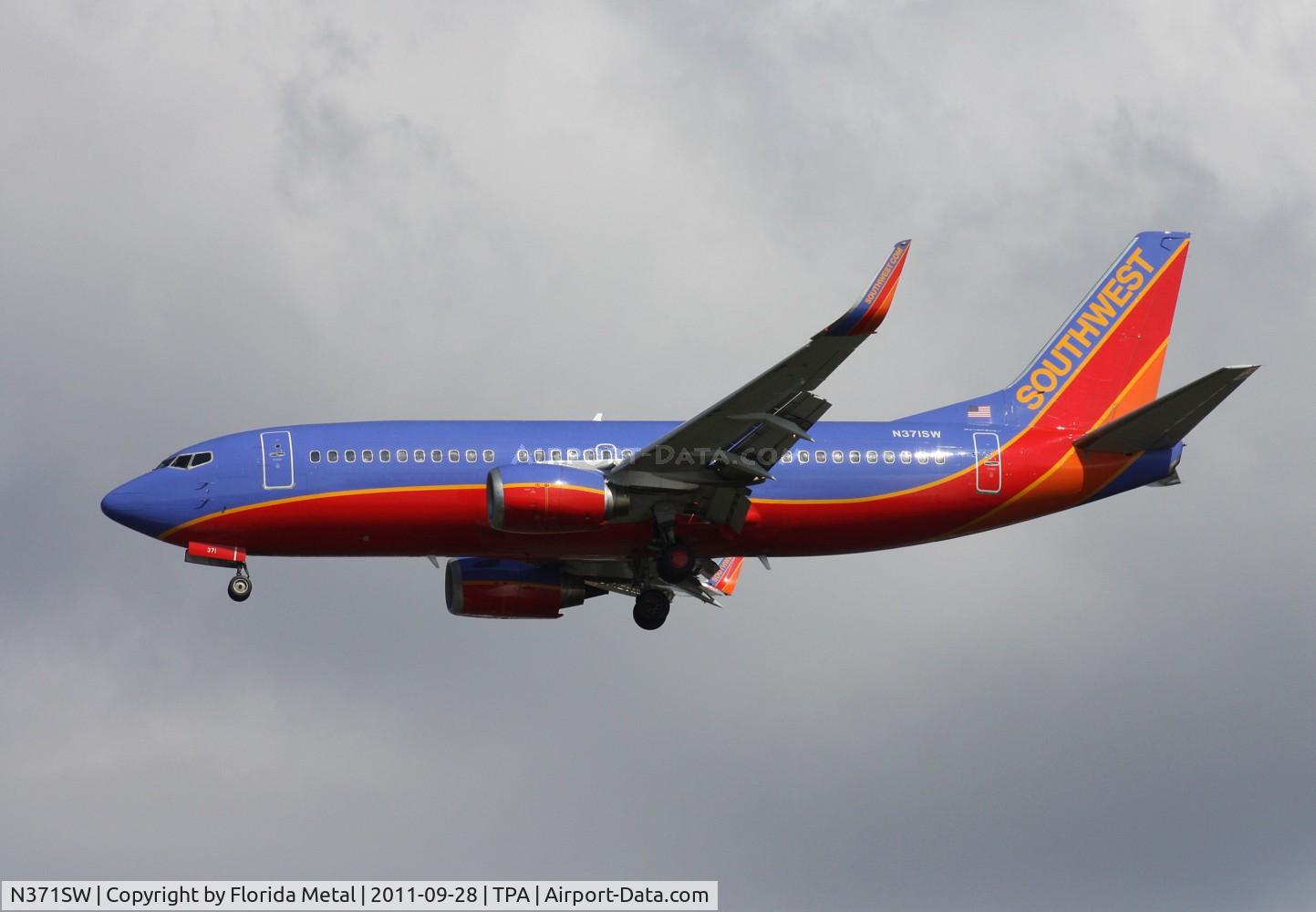 N371SW, 1993 Boeing 737-3H4 C/N 26598, Southwest 737