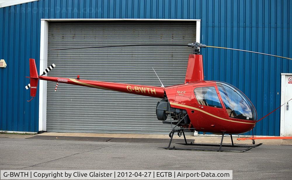 G-BWTH, 1991 Robinson R22 Beta C/N 1767, Ex: N4052R > HB-XYD > G-BWTH - Originally owned to, Sloane Helicopters Ltd in June 1996 & Currently with & Trading as, Helicopter Services since August 2001