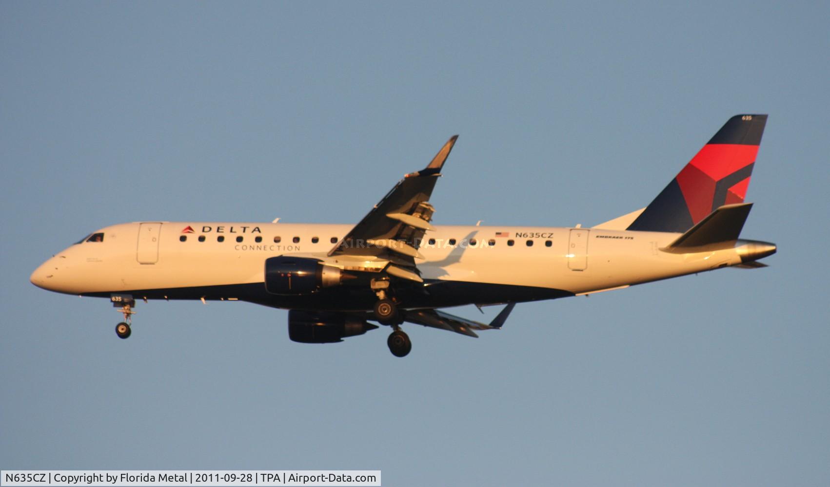 N635CZ, 2008 Embraer 175LR (ERJ-170-200LR) C/N 17000252, Compass E175