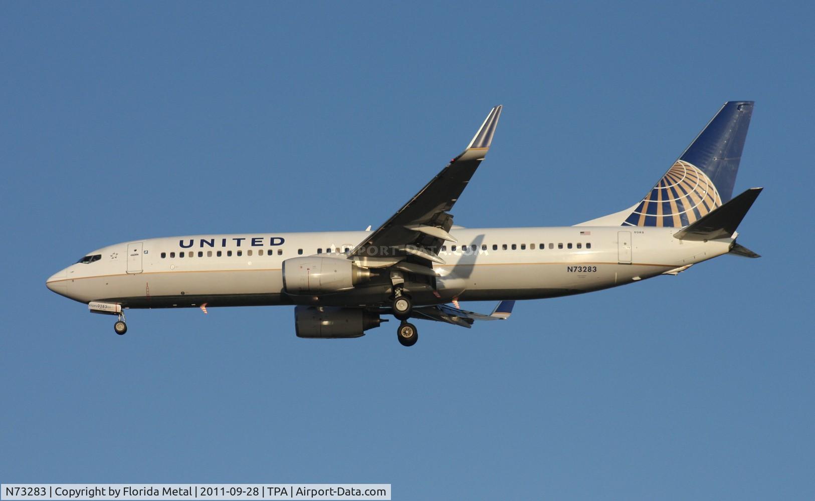N73283, 2004 Boeing 737-824 C/N 31606, United 737-800