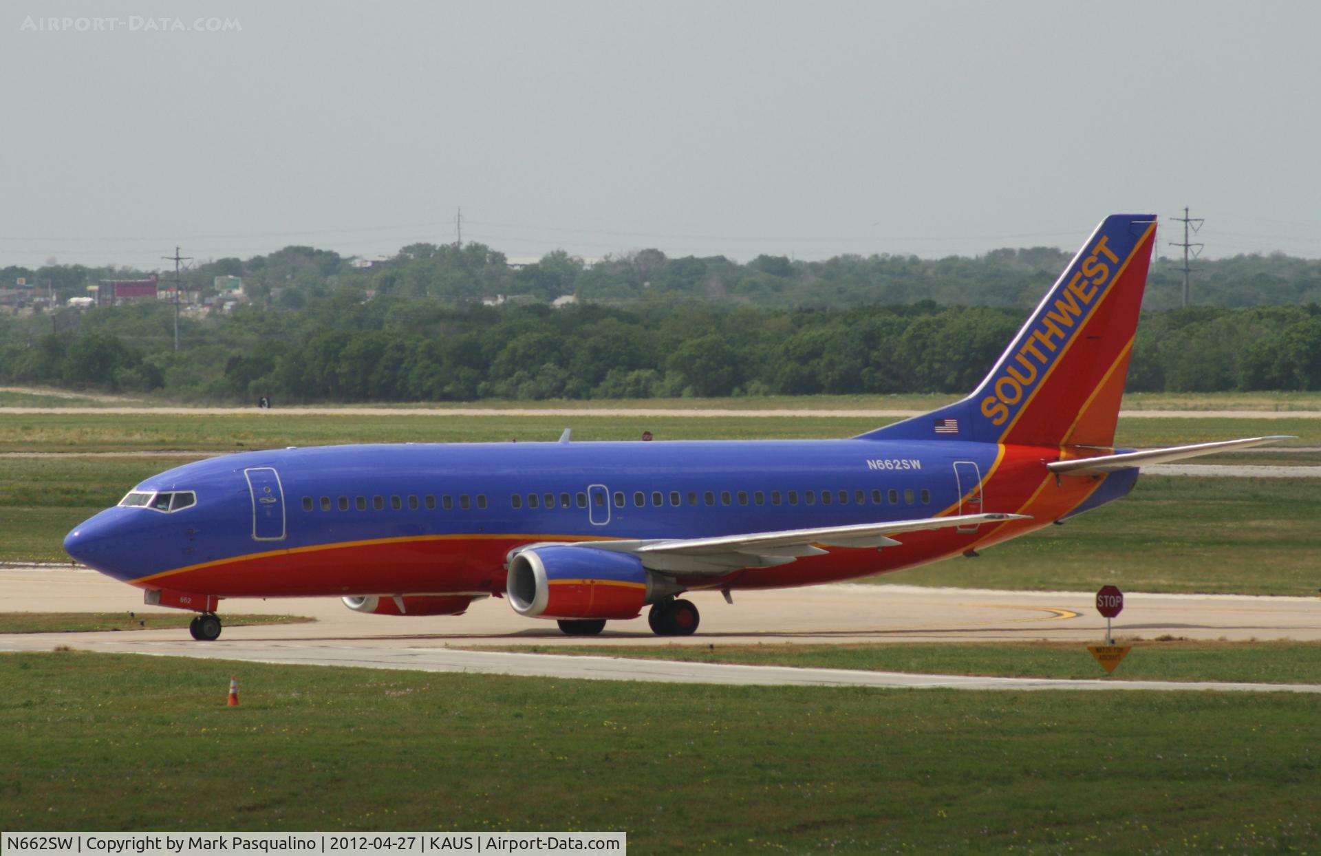 N662SW, 1985 Boeing 737-3Q8 C/N 23255, Boeing 737-300