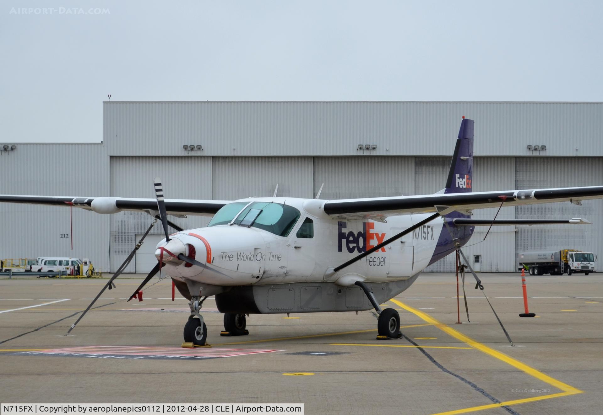 N715FX, 1995 Cessna 208B Super Cargomaster C/N 208B0440, N715FX seen on a cloudy day at KCLE.