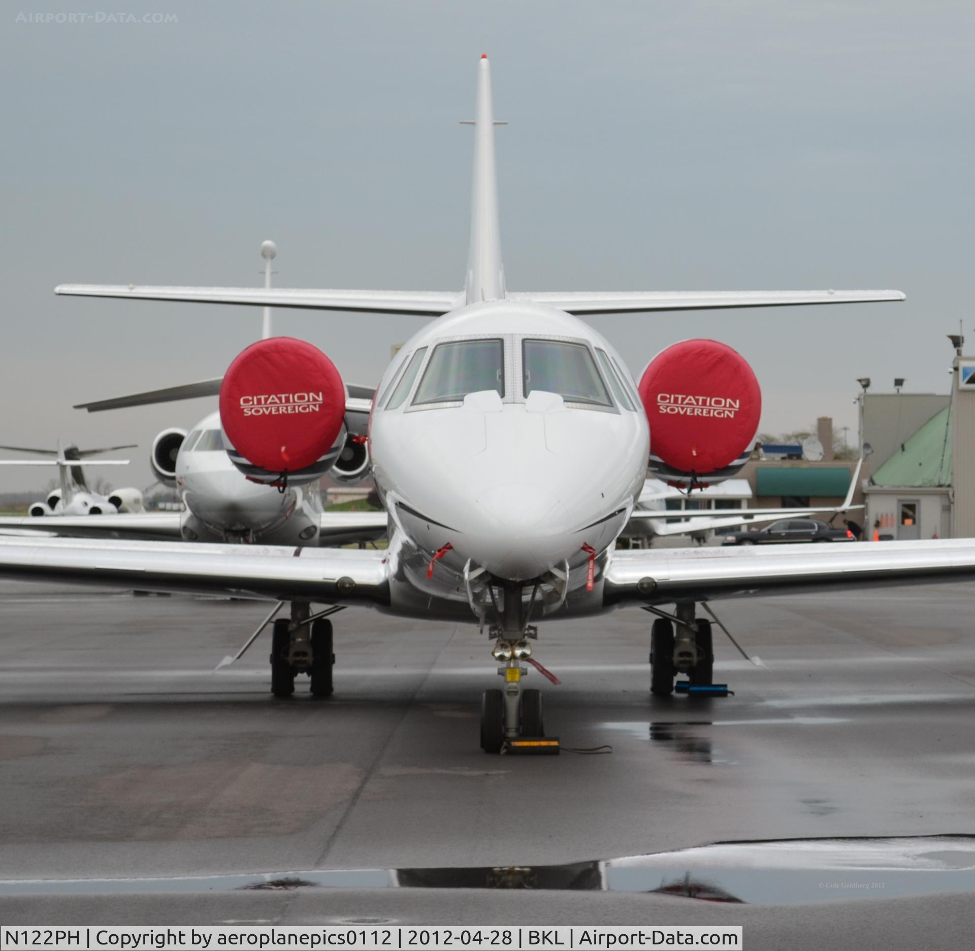 N122PH, 2010 Cessna 680 Citation Sovereign C/N 680-0294, A nose view of N122PH, a Cessna Citation Sovereign.