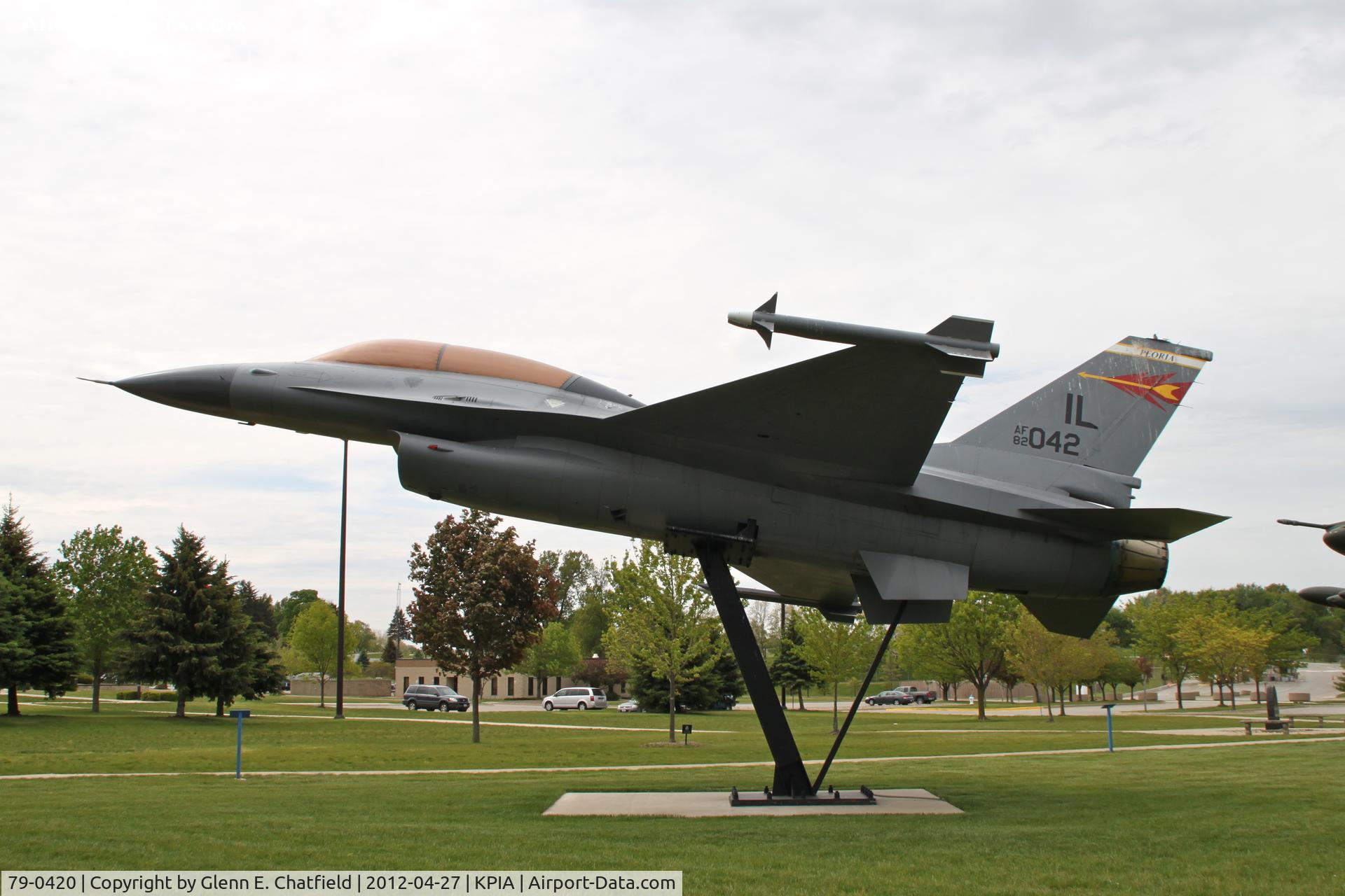 79-0420, 1979 General Dynamics F-16B C/N 62-52, At the Air Park