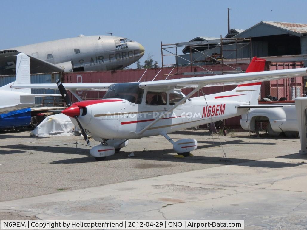 N69EM, 1980 Cessna R172K Hawk XP C/N R1723374, Parked in the paint shop parking area