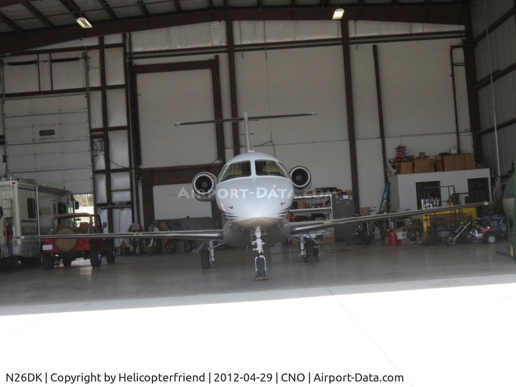 N26DK, 2008 Hawker Beechcraft Corp 390 C/N RB-226, Twin Williams FJ44-2A turbofan looking at you