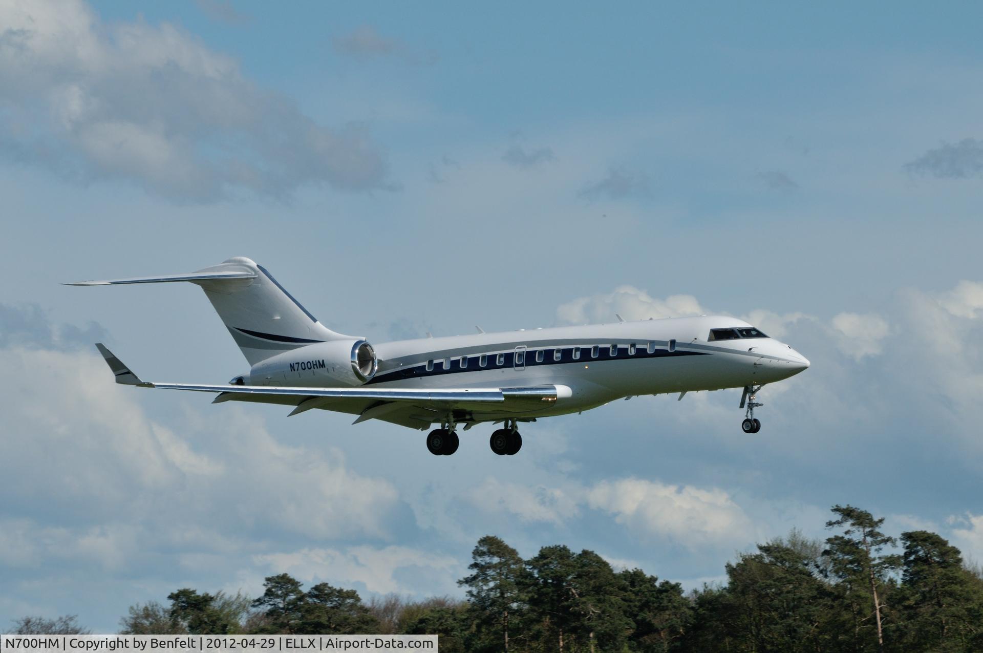 N700HM, 2009 Bombardier BD-700-1A11 Global 5000 C/N 9330, Luxembourg airport