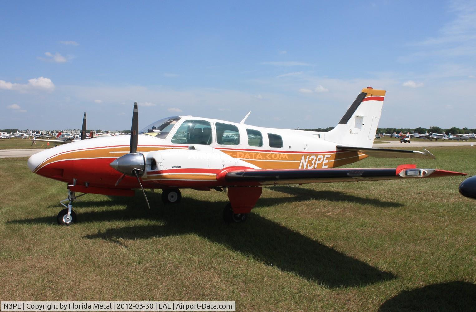 N3PE, 1977 Beech 58 Baron C/N TH-820, Beech 58