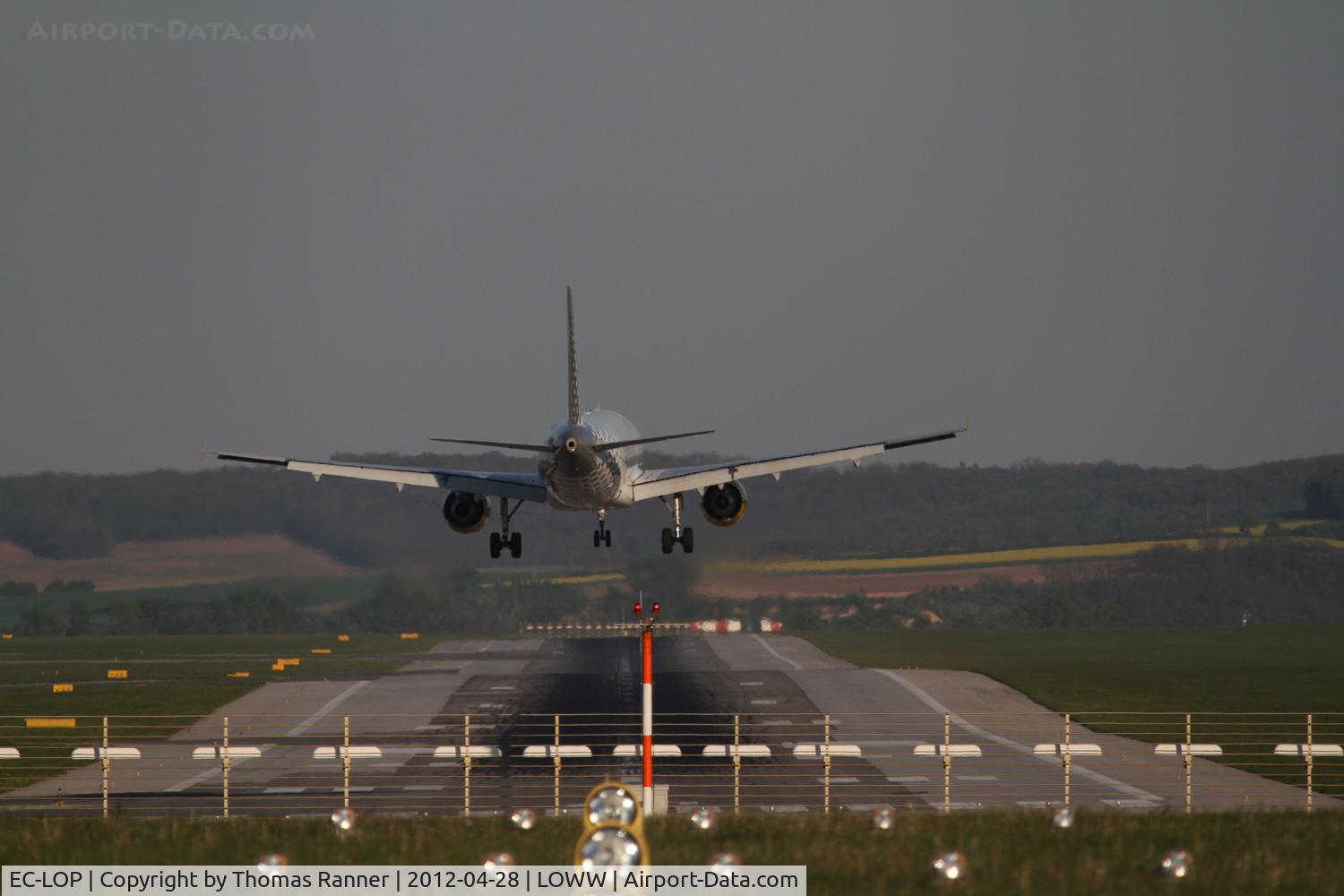 EC-LOP, 2011 Airbus A320-214 C/N 4937, Vueling Airbus A320