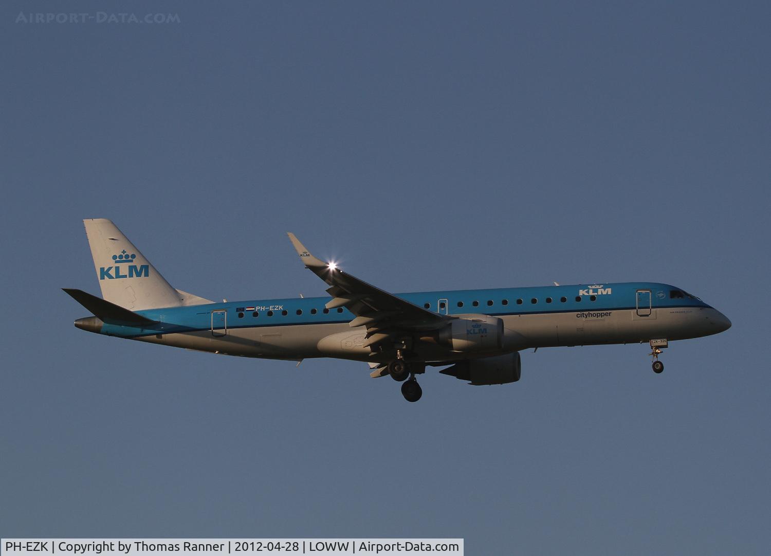 PH-EZK, 2009 Embraer 190LR (ERJ-190-100LR) C/N 19000326, KLM Embraer 190