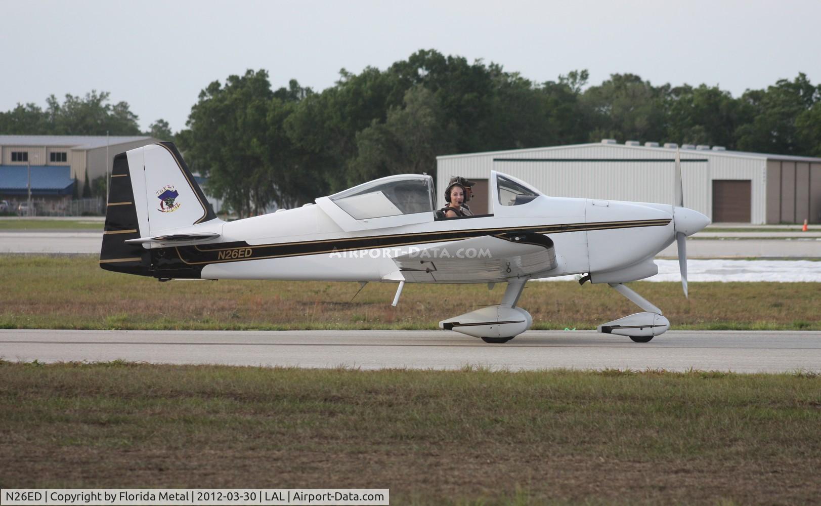 N26ED, 1999 Van's RV-6A C/N 24840, Girl smiling at the camera
