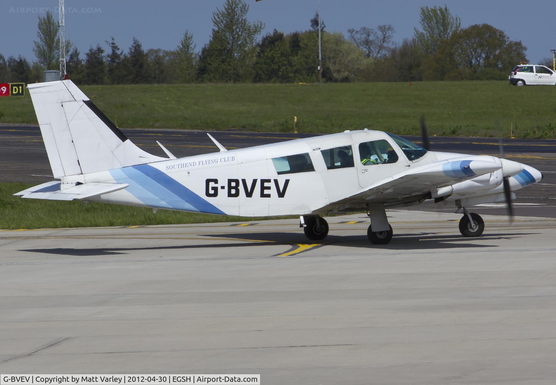 G-BVEV, 1972 Piper PA-34-200 Seneca C/N 34-7250316, Departing SaxonAir.