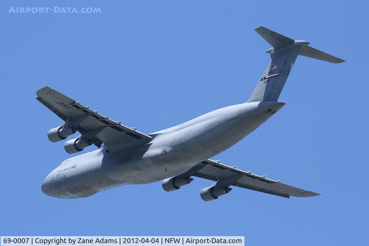 69-0007, 1969 Lockheed C-5A Galaxy C/N 500-0038, At NASJRB Fort Worth
