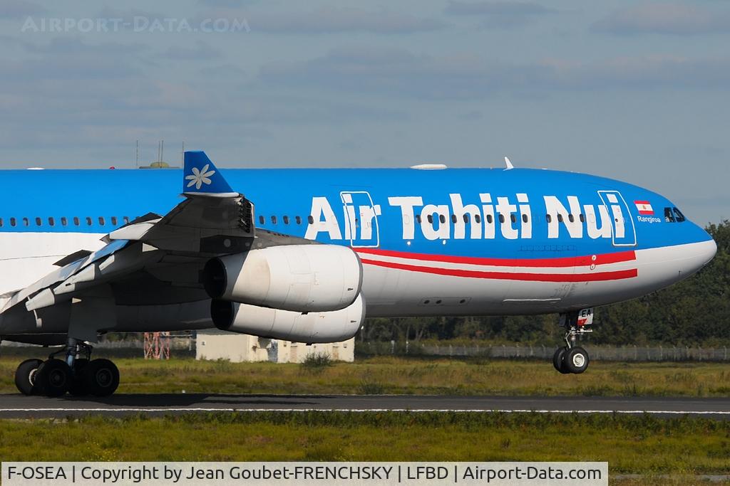 F-OSEA, 2001 Airbus A340-313 C/N 438, Air Tahiti Nui landing runway 05 from CDG