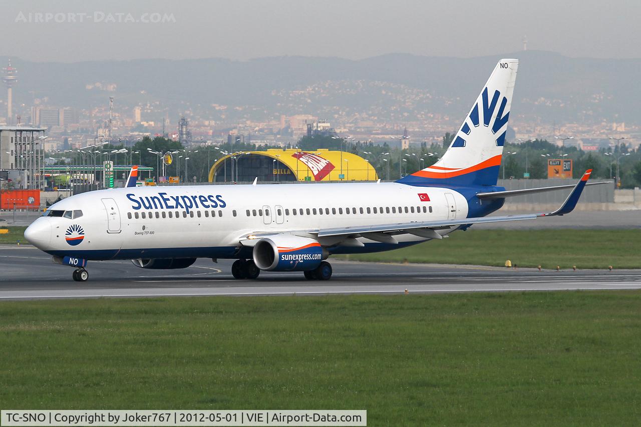 TC-SNO, 2010 Boeing 737-8HC C/N 40776, SunExpress