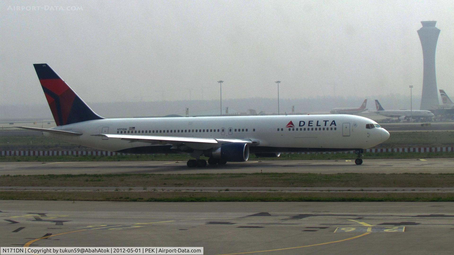 N171DN, 1990 Boeing 767-332 C/N 24759, Delta Air Lines